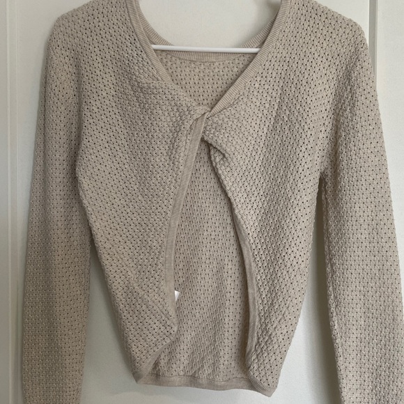 Hudson Twist Sweater - Picture 3 of 5